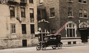 1920s USA photo postcard Black Hawk Tavern, Fort Atkinson WI