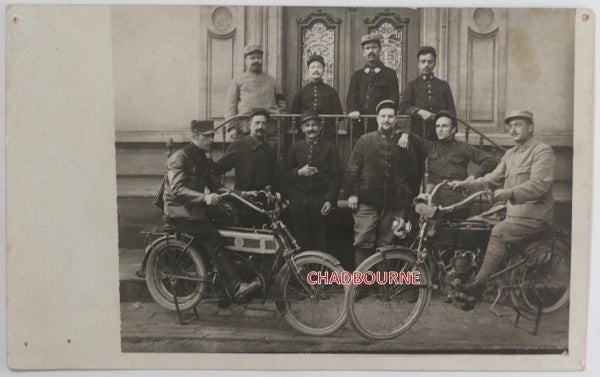 c.1910s France CPA, photo 2 hommes sur motocyclettes