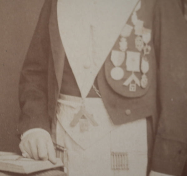 Late 1800s  UK Peckham (London) cabinet card photo Masonic member