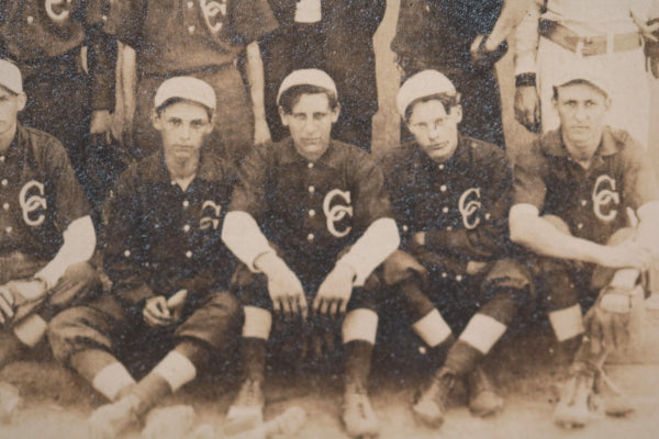 1907 USA photo postcard Cincinnati men’s baseball teams