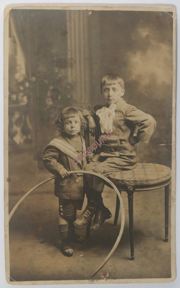 France Toulon carte postale photo 2 enfants début XXème
