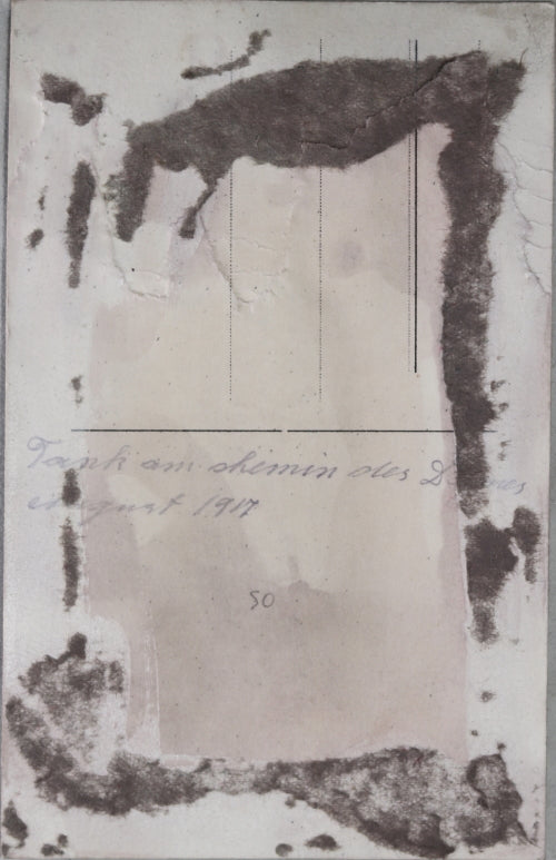 1917 WW1 german photo postcard wrecked French Schneider tank (Aisnes)