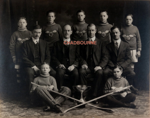 1923 Toronto, photo Winchester St School Junior Hockey Team