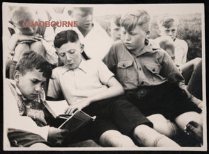 1933 German kids studying, indoctrination