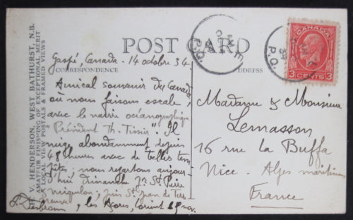 1934 carte postale photo près Gaspé, marin sur «Président Th. Tissier»