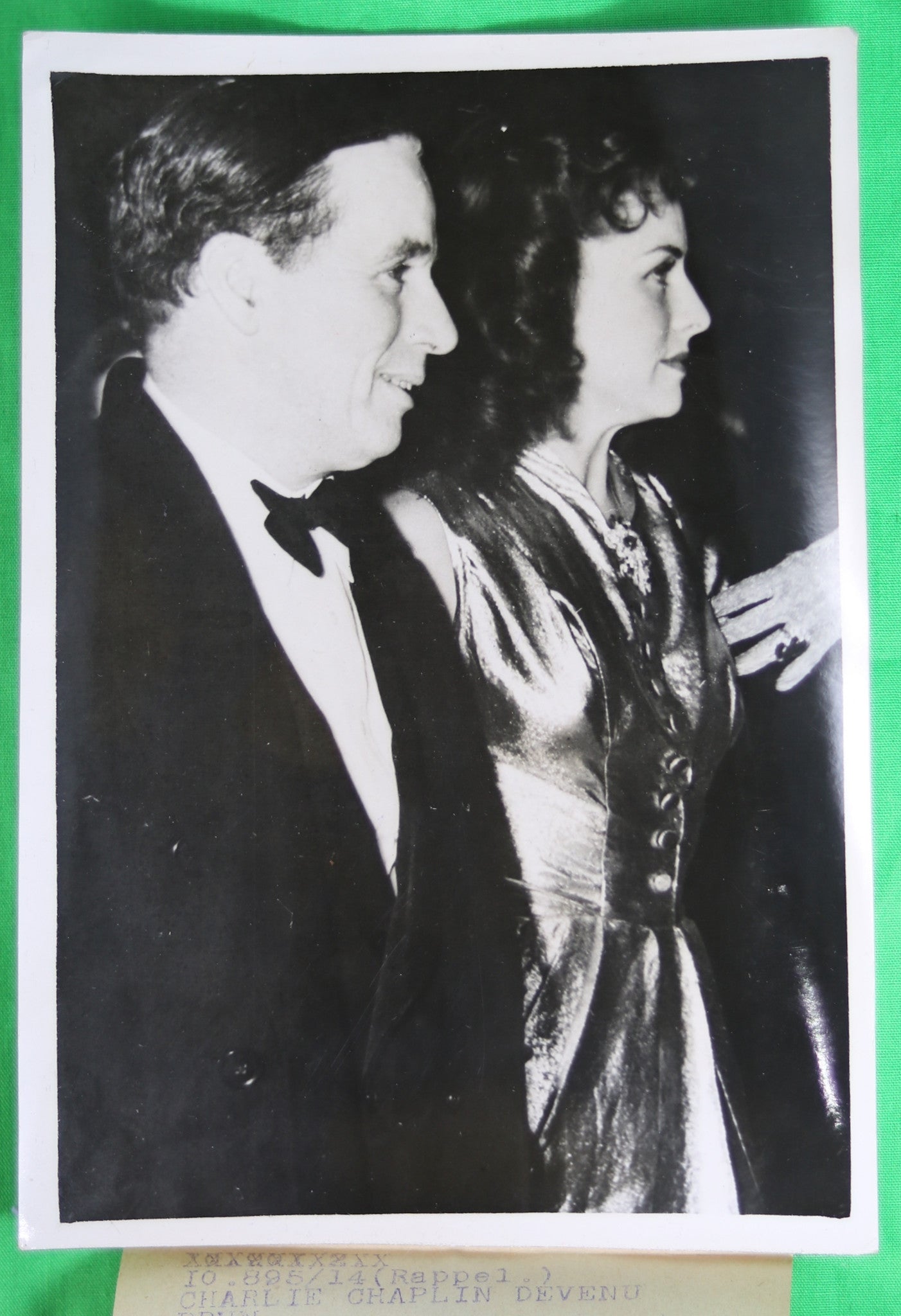 1939 Press Photo Charlie Chaplin and Paulette Goddard at Premiere