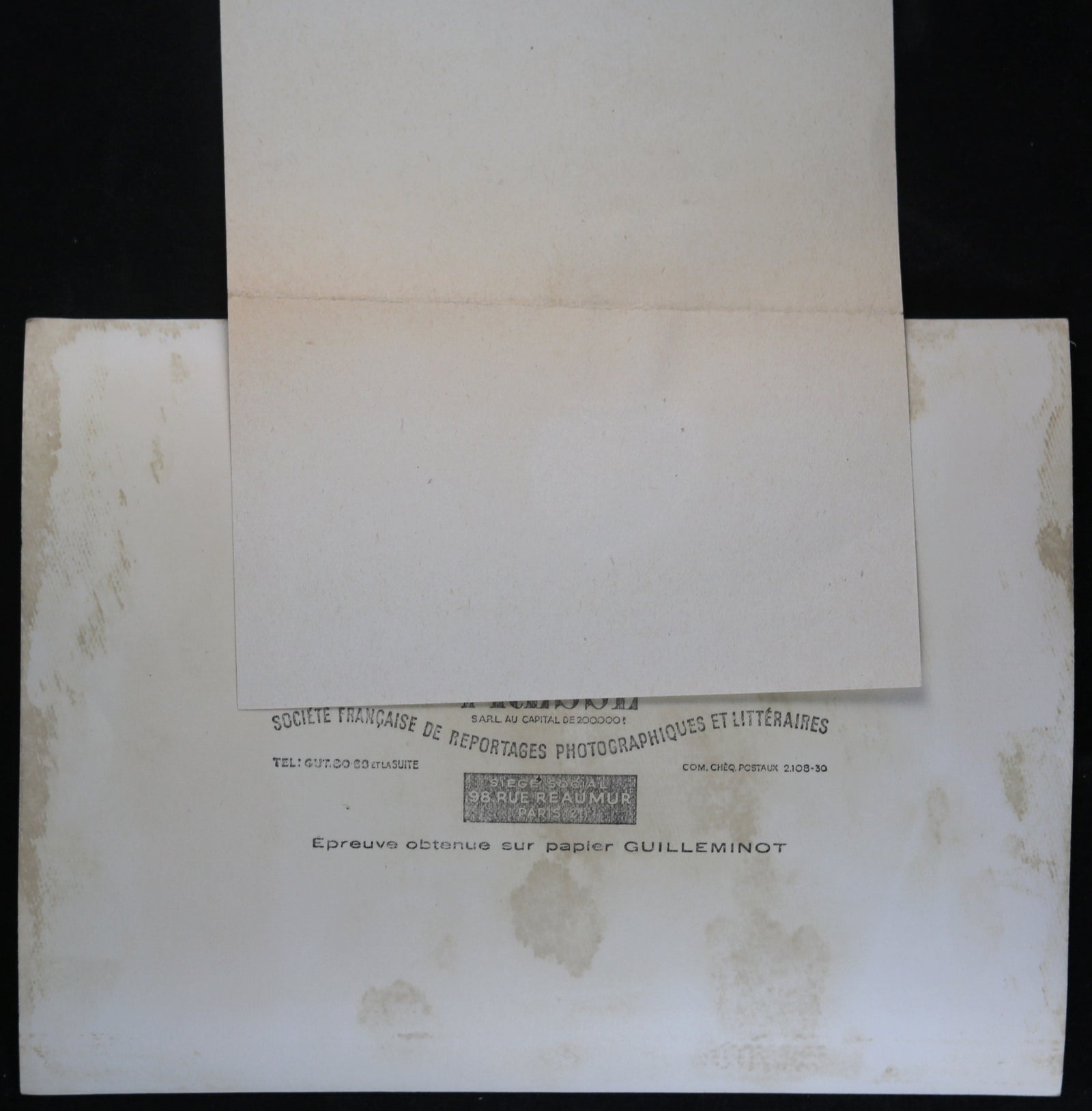 1940 photo soldiers firing anti-aircraft gun in England