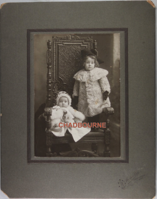 Cabinet card photo of two siblings, Hamilton Ontario c.1905