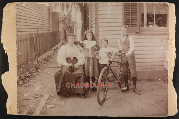 Early 1900s family photo of mom, 3 kids and bike, Brooklyn NY