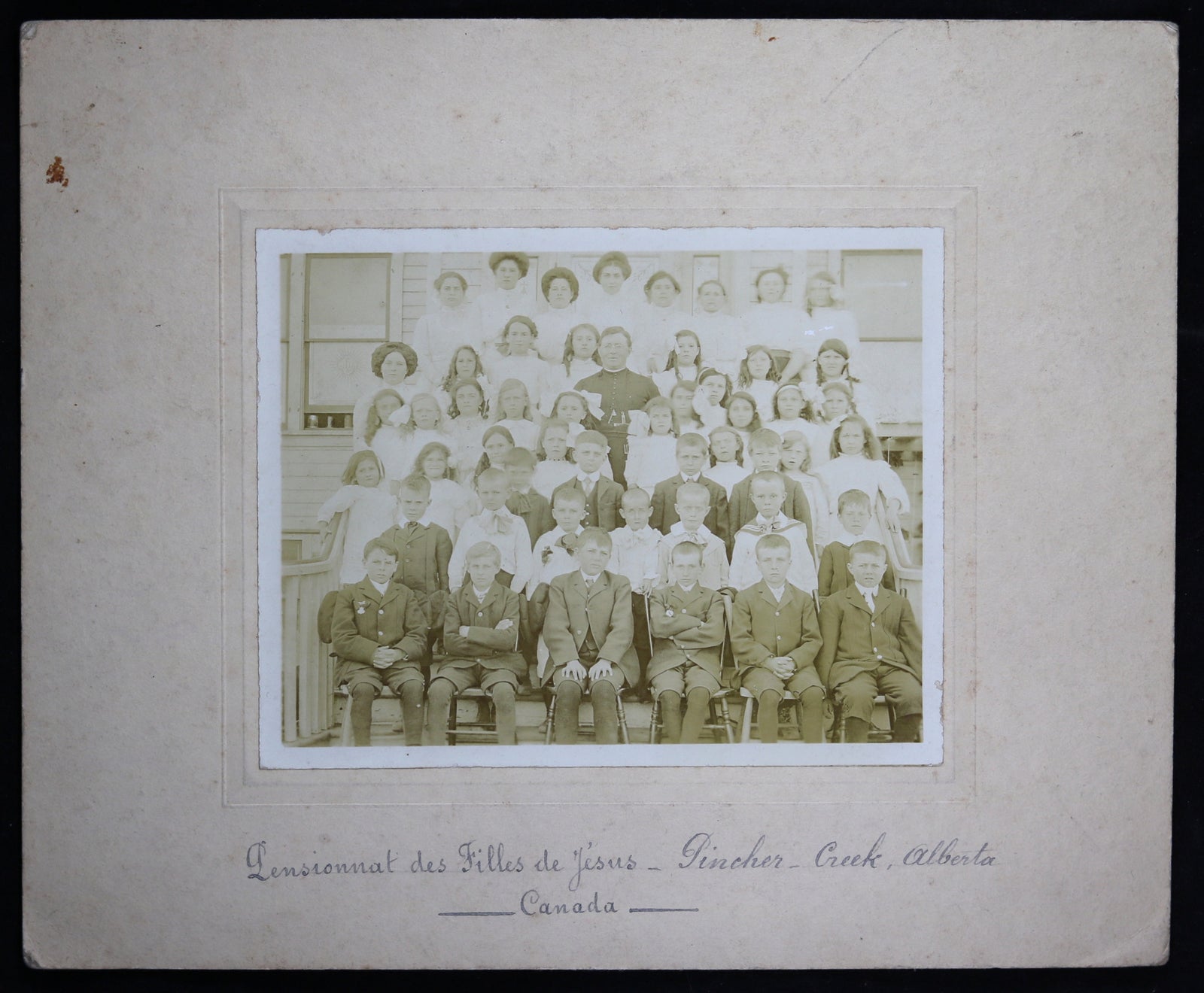 Early 1900s photo – KerMaria Convent School Creek AB