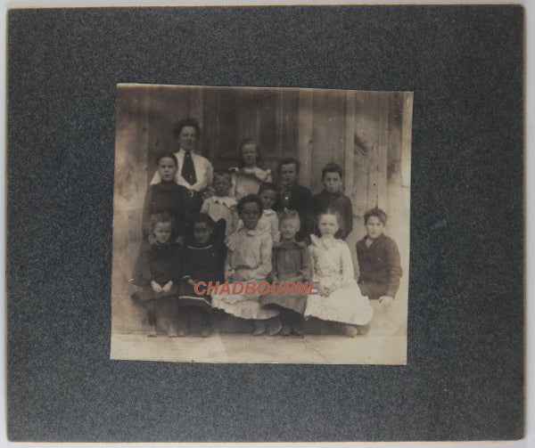 Early 1900s school photo Oakland School Ontario
