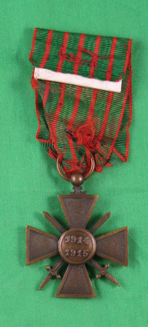 France Croix de Guerre 1914-15 avec étoile et palme