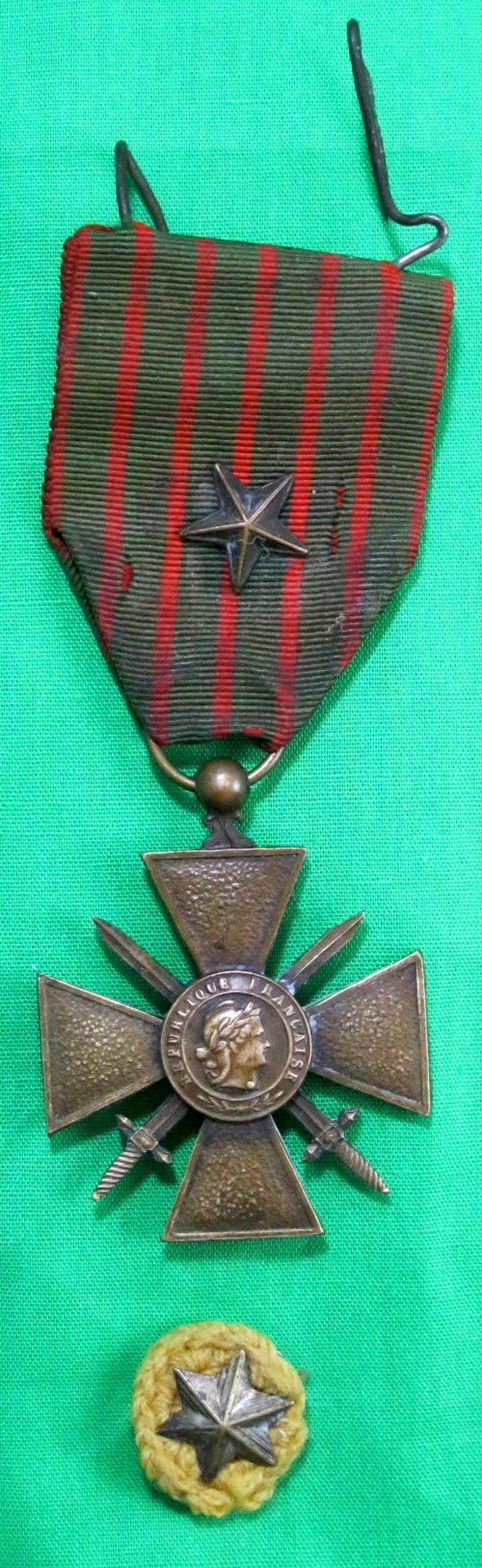 France médaille Croix de Guerre 1914-1917 étoile  / WW1 medal star
