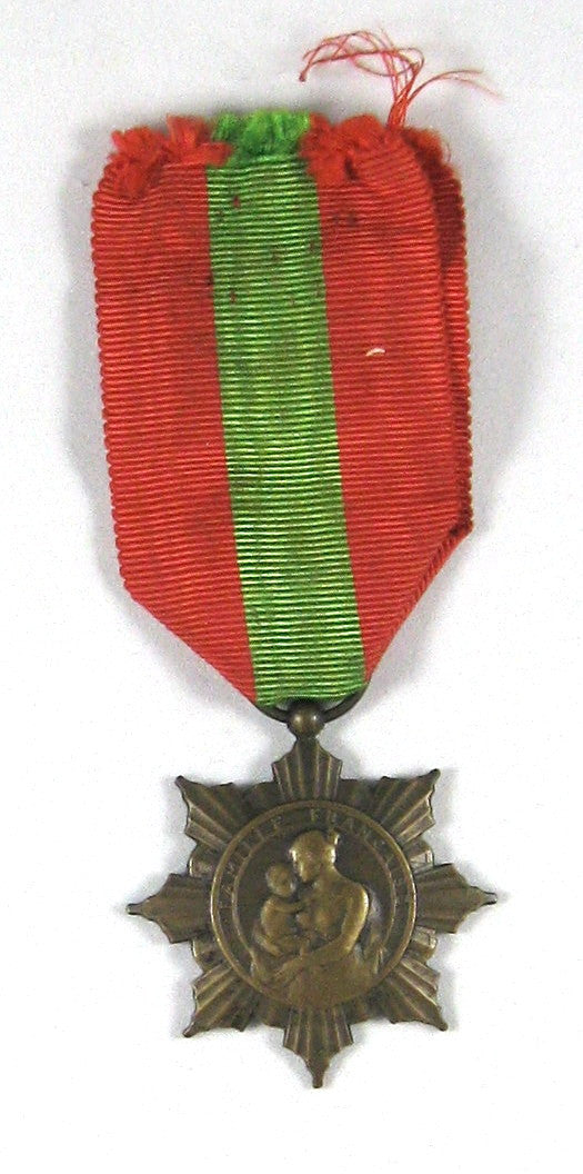 France: Médaille bronze de la Famille Francaise