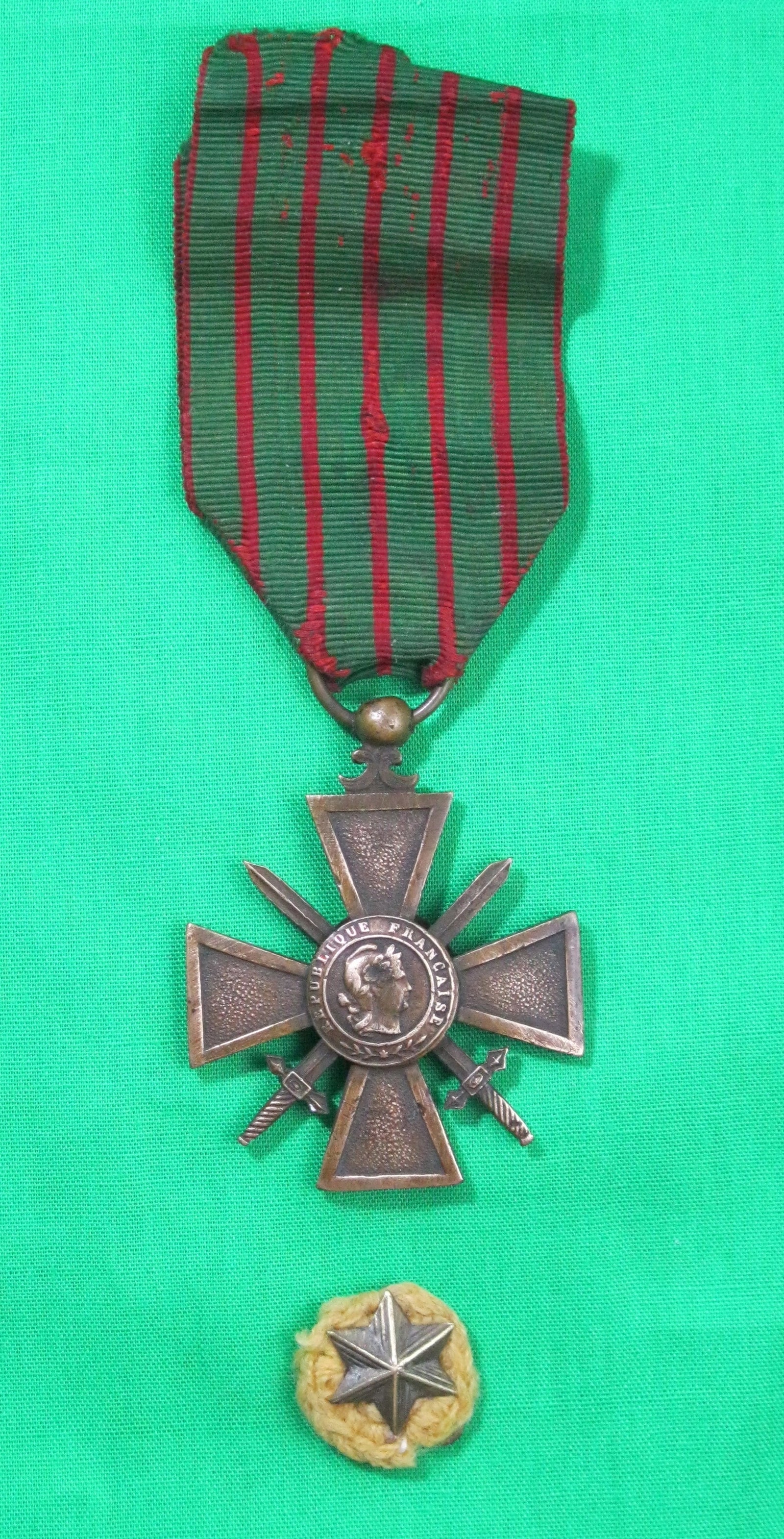 France médaille Croix de Guerre 1914-15   / WW1 France Croix de Guerre medal