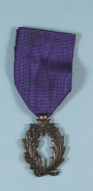 France médaille Ordre des Palmes académiques