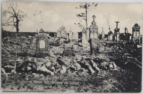 Guerre 14-18 CPA Verdun poilus et zouaves mort 1916