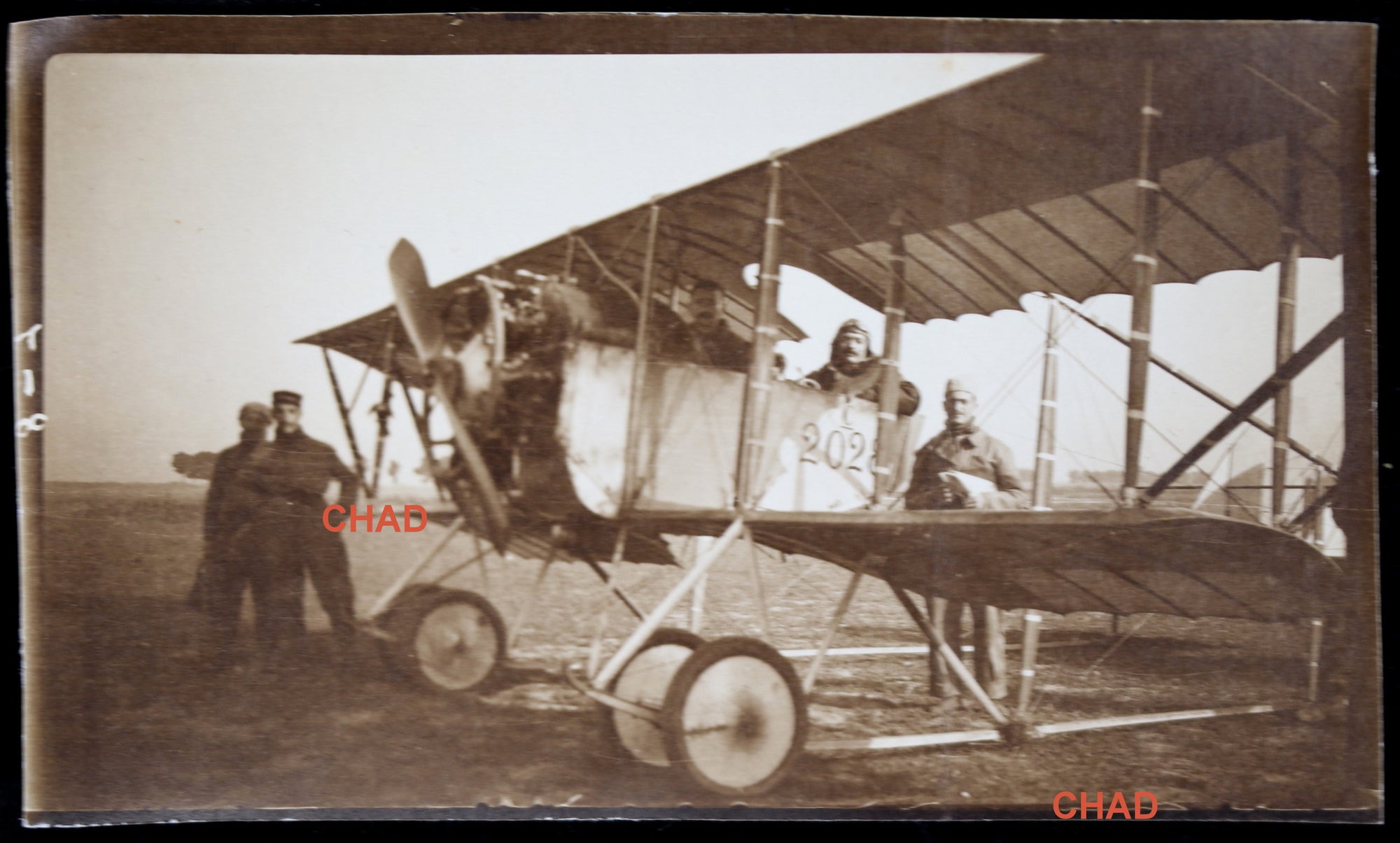 Guerre 14-18 photo 1917 biplan à l'aérodrome de Juvisy-sur-Orge #4