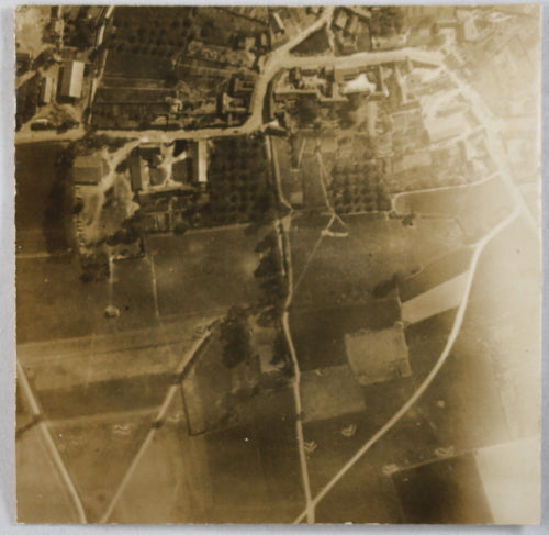 Guerre 14-18 photo aérienne de Brunvillers (Somme) juillet 1918