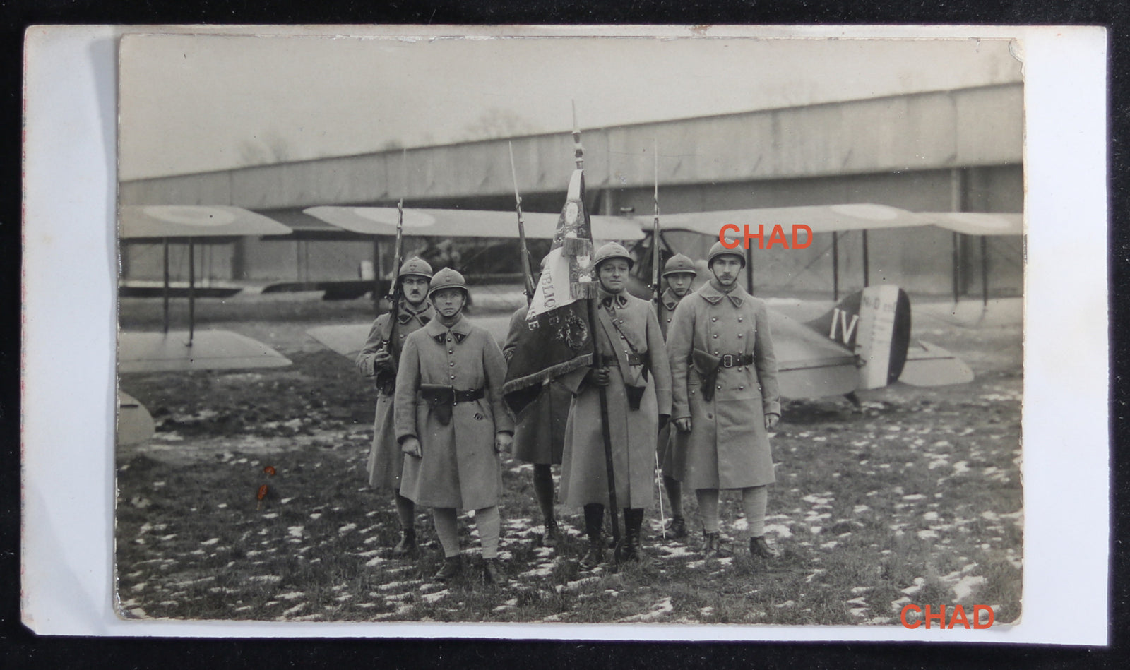 Guerre 14-18 photo soldats français et avions biplan