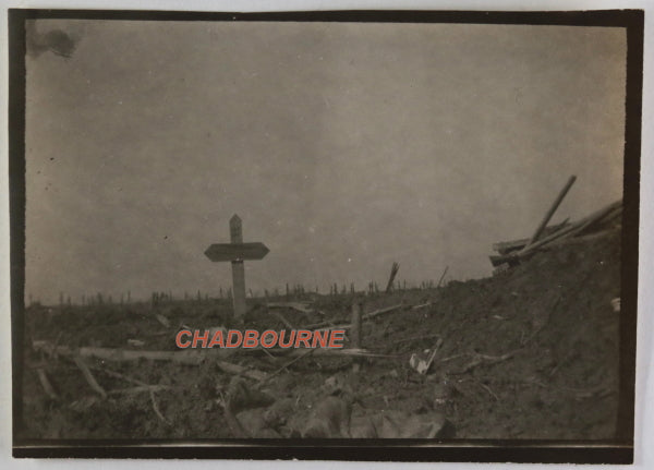1916 Guerre 14-18 Chaulnes (Somme) photo tombe 105e Régt. Infanterie