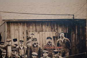 Large B&W photo workers at Cambridge Pennsylvania slate quarry c.1910s