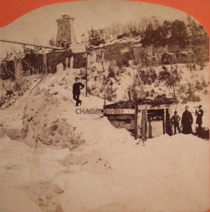 Late 1800s USA Barker stereoscopic photo cabin on Niagara ice bridge
