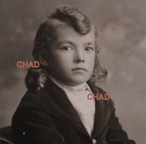 Late 1800s cabinet card photo of young girl, Toronto Canada
