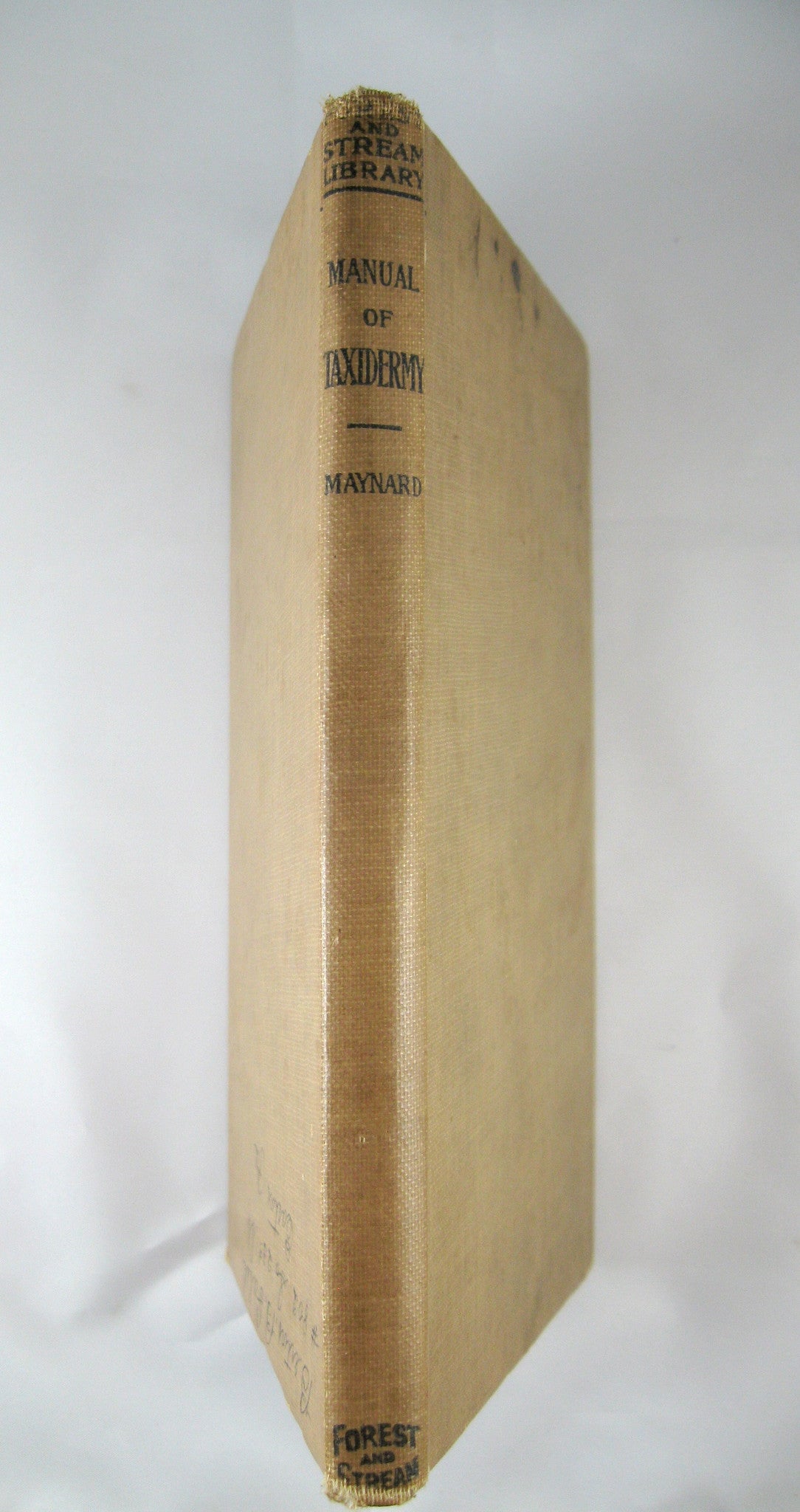 Manual of Taxidermy for Amateurs - 1901