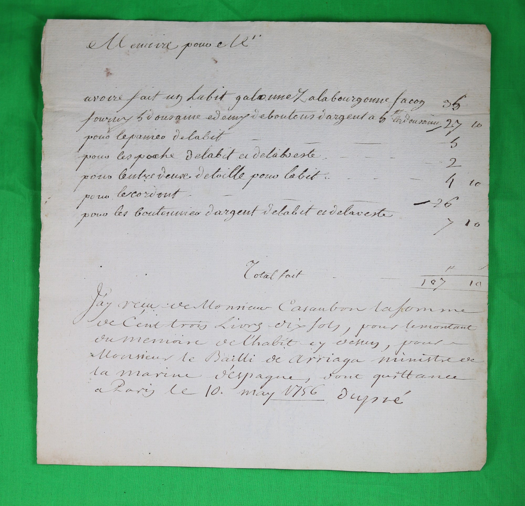 Mémoire et quittance pour un habit fournit à M. Arriaga, ministre de la marine d'Espagne, Paris 1756