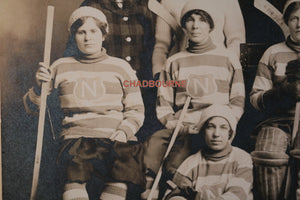 Ontario B&W photo of Norfolk Women’s Ice hockey team c.1920