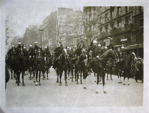 Parade Garde Nationale sur cheval, photo sur verre (début 19e)