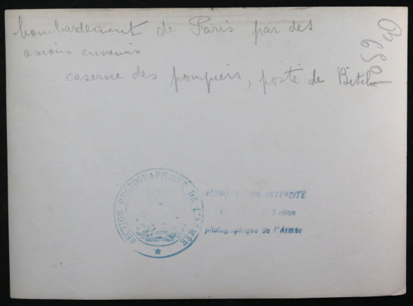 Photo Guerre 14-18 bombardement Paris Caserne pompiers