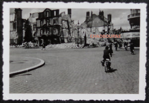 Photo Guerre 39-45 France Place du Martroi Orléans