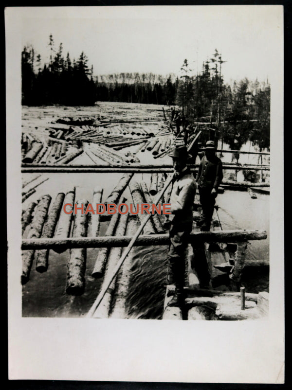 Photo 1er Ministre du Québec Taschereau - flottage des bois c. 1930 Photo 1er Ministre du Québec Taschereau - flottage des bois c. 1930