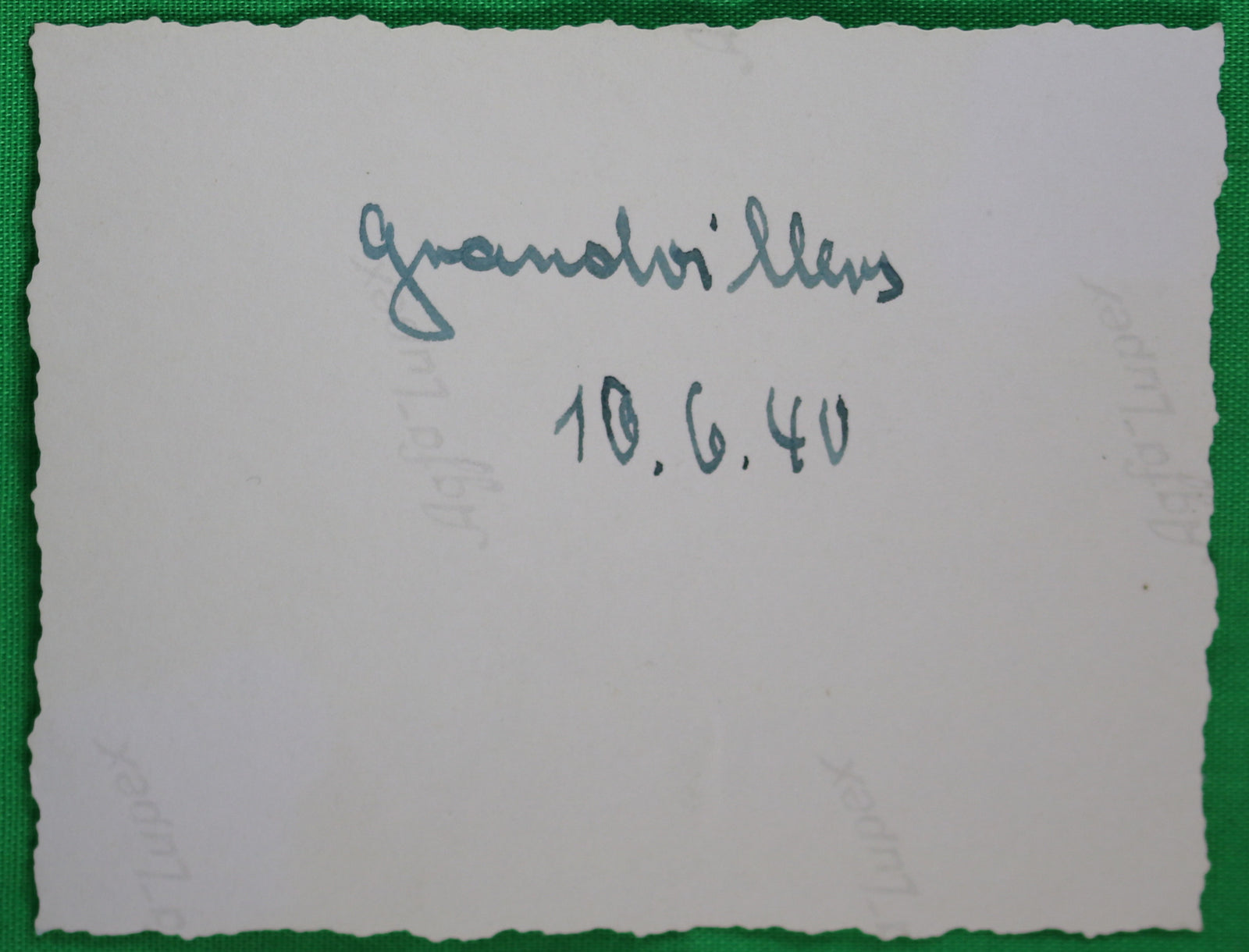 Photo Guerre 39-45  WW2 ruines de Grandvilliers (Oise) Juin 1940