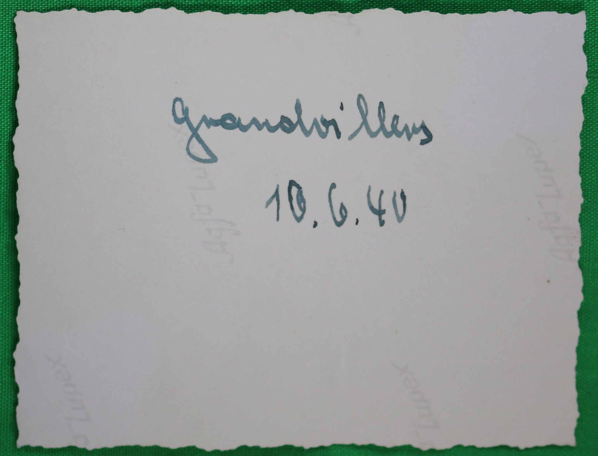 Photo Guerre 39-45 / WW2 ruines de Grandvilliers (Oise) Juin 1940