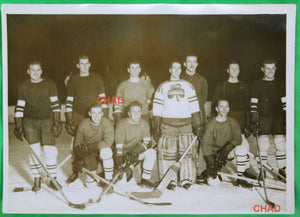 Photo Ottawa Canada Shamrocks hockey team in Paris 1933-34