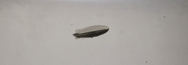 Photo UK R100 airship over Quebec City Bridge, Canada summer 1930