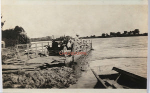 Photo of car ferry across Des Moines river, between Missouri and Iowa