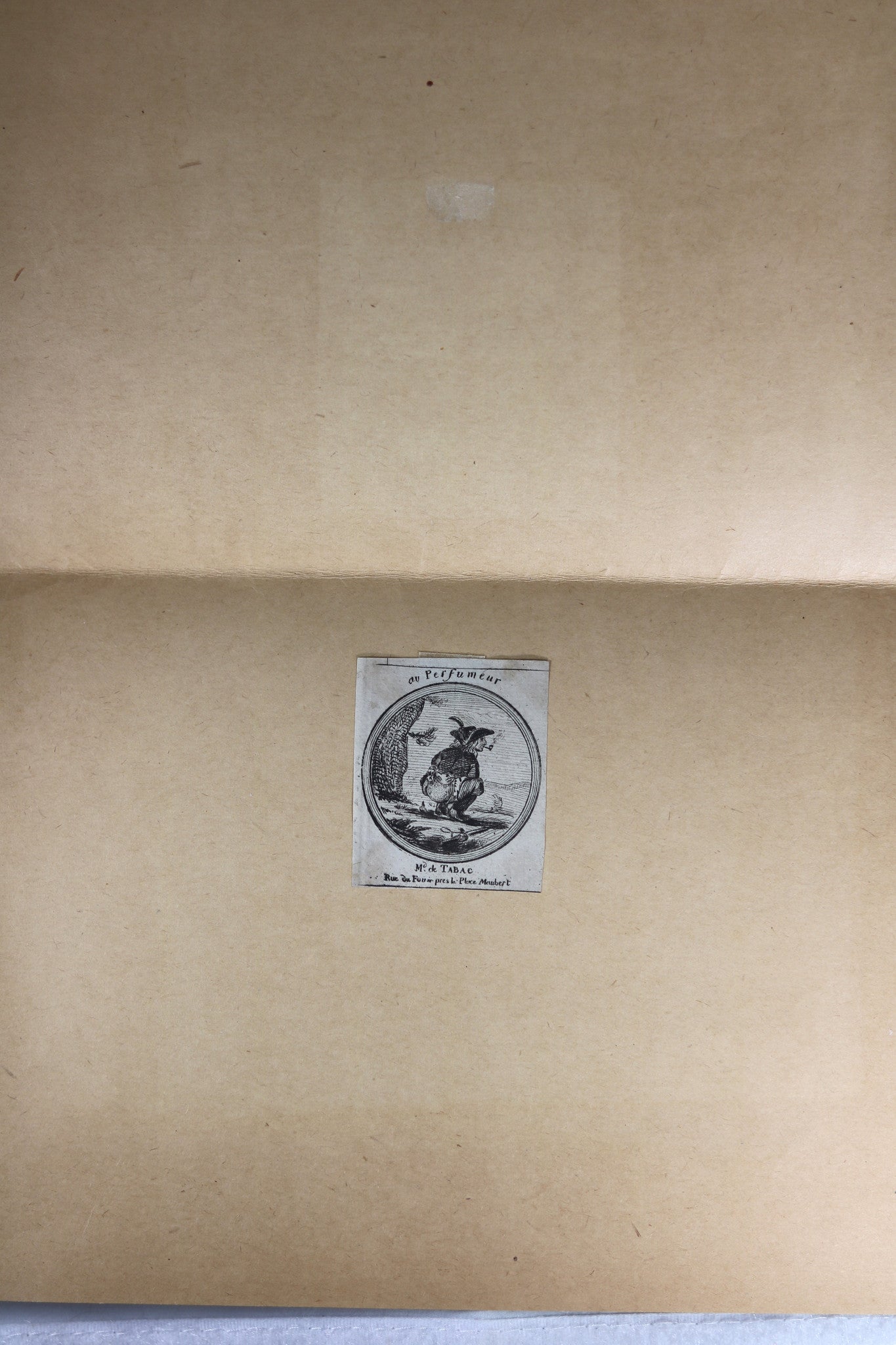 Publicité marchand de tabac Paris ‘Au Perfumeur’, image érotique!