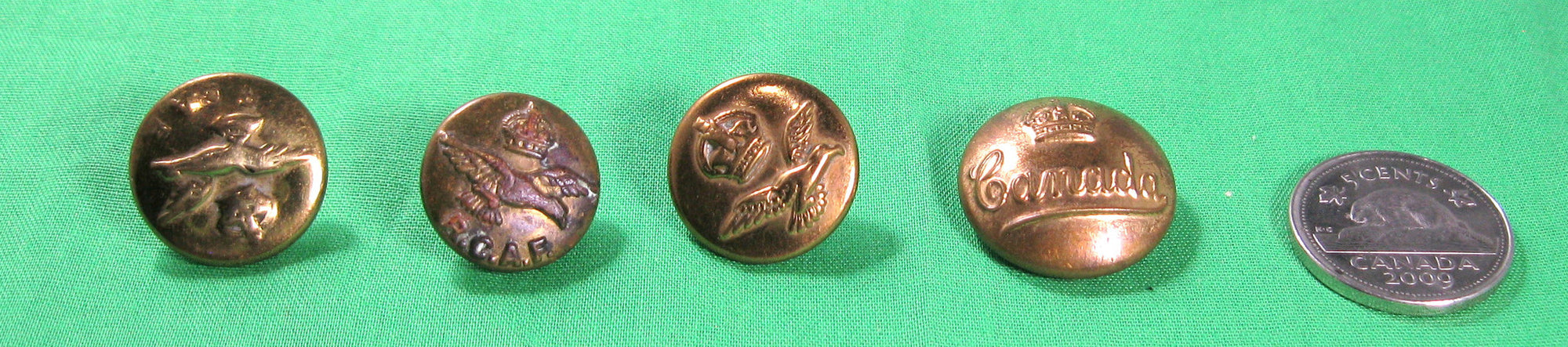 Set of four RCAF/RAF & military buttons