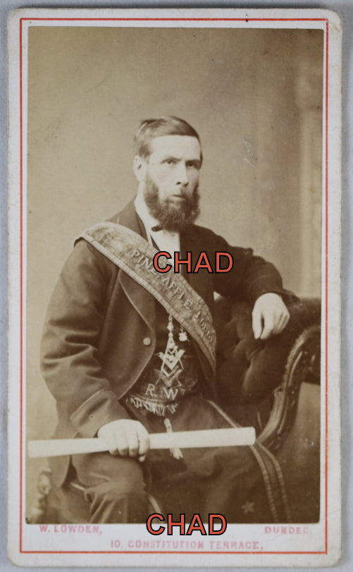 Victorian CDV of man wearing masonic attire, Scotland 1887-1890