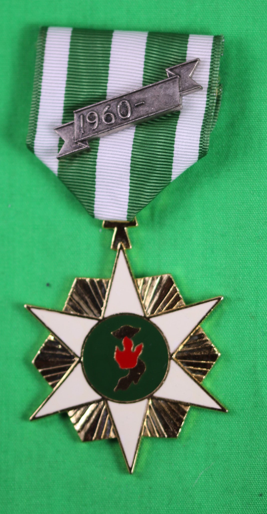 Vietnam Campaign Medal with '1960-' bar