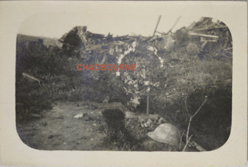 WW1 photo of Canadian soldier's grave, Lens France c. 1917