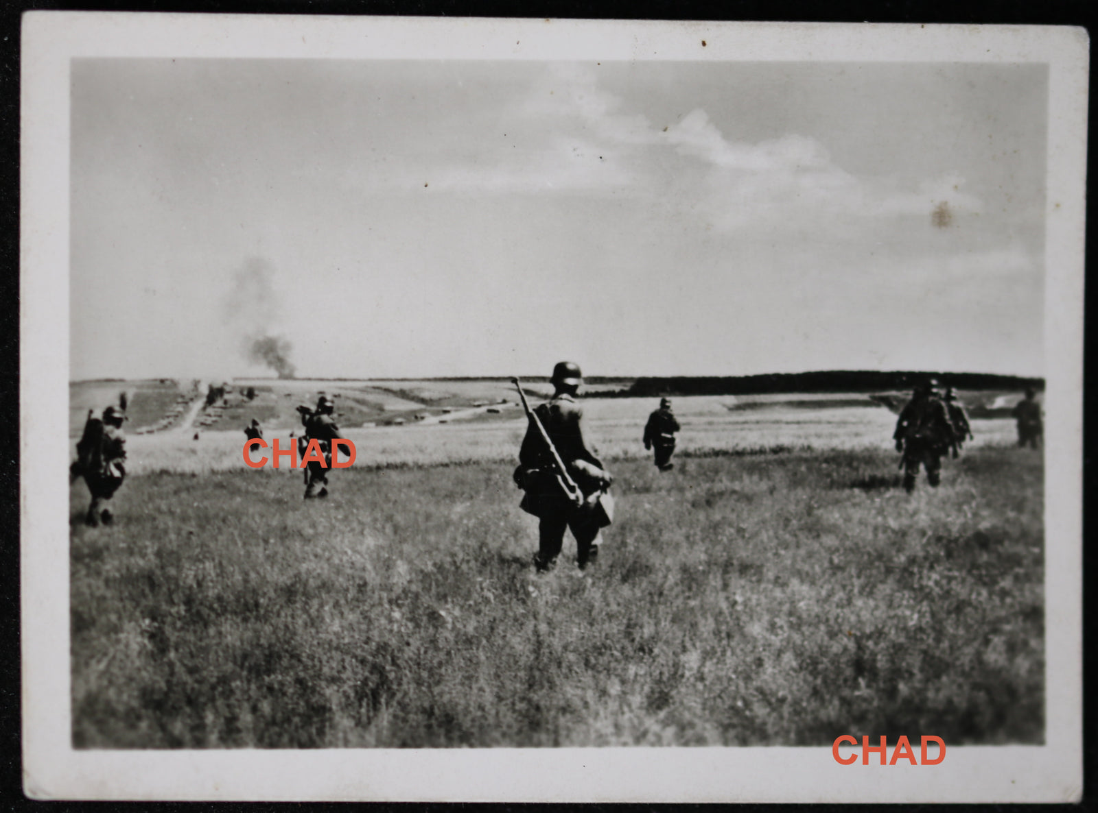 WW2 German propaganda photo soldiers crossing Soviet field @1942