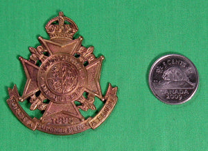 WW2 Voltigeurs de Quebec cap badge
