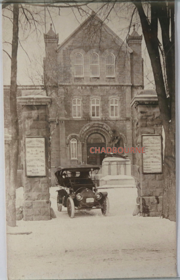 c.1910 Montréal Hôtel-Dieu carte postale avec auto et heures de visites